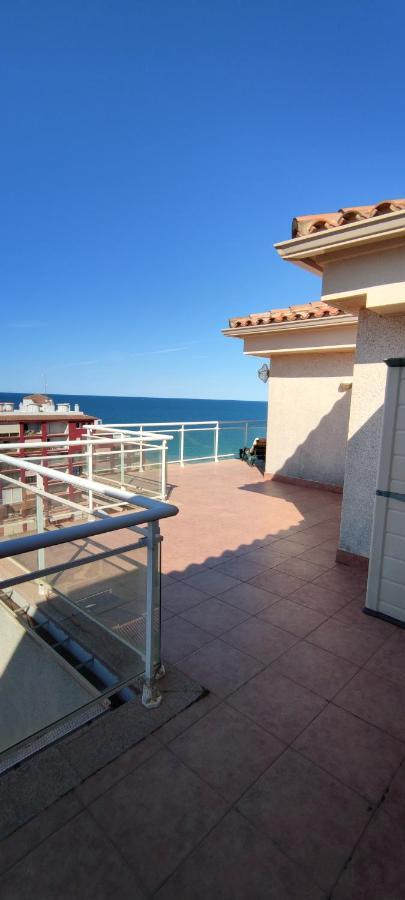 Atico Con Espectacular Terraza Frente Al Mar Apartment เพนิสโคลา ภายนอก รูปภาพ